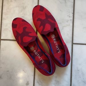 Rothy’s “The Loafer” in Red Camo